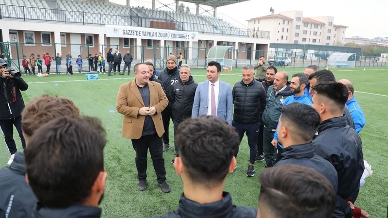 Ekinci’den lider Viranşehir Belediyespor’a moral ziyareti!